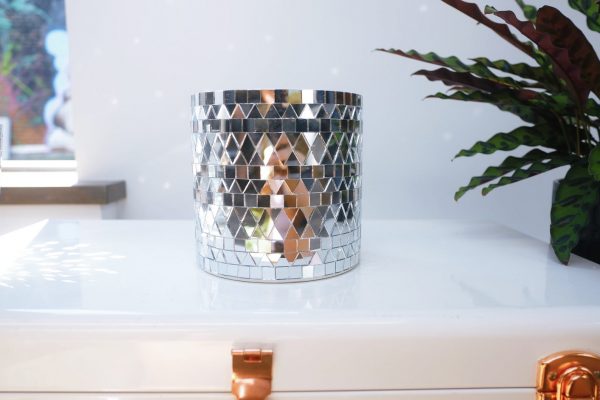 Disco mirrored planter