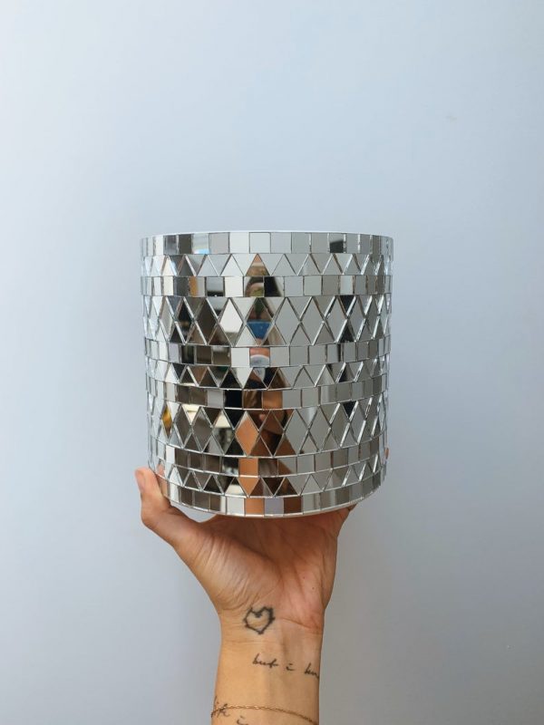 Disco mirrored planter