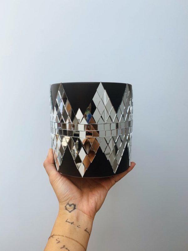 Disco mirrored planter