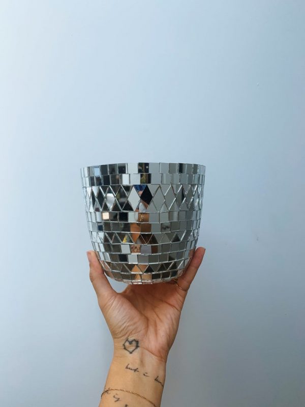 Disco mirrored planter