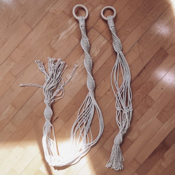 Macrame plant hanger