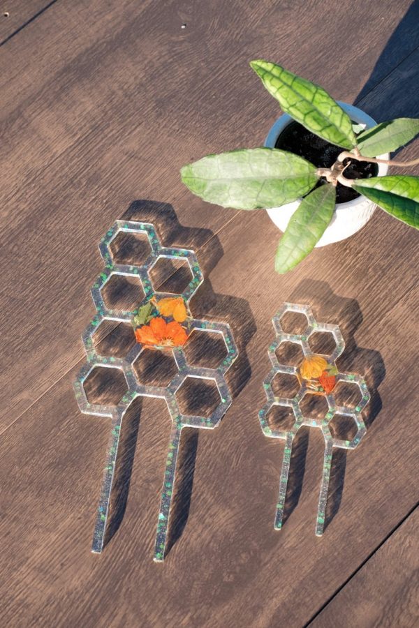 Dried flower resin honeycomb plant trellis