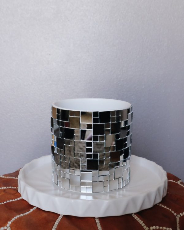 Disco mirrored planter