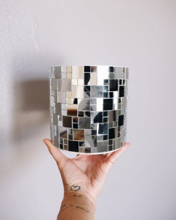 Disco mirrored planter