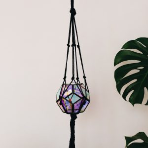 Macrame plant hanger