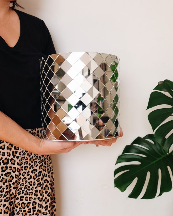 Disco mirrored planter